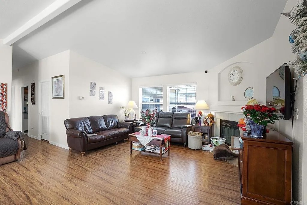 3728 Linda Vista Drive