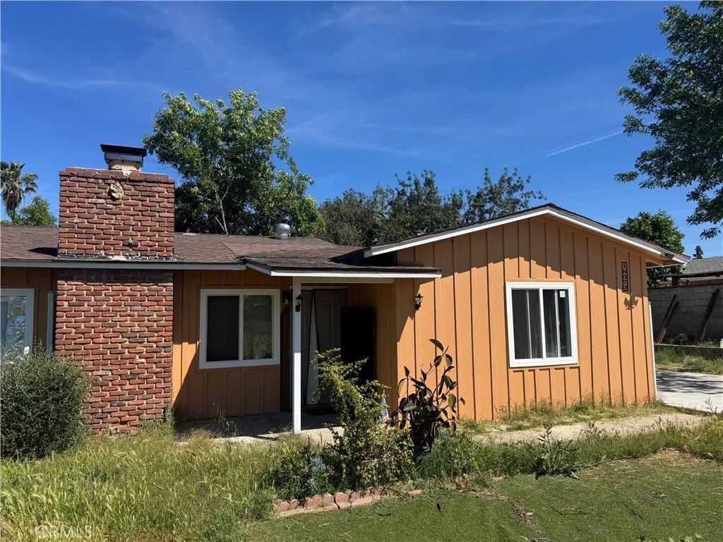 Photo of 18573 Farjardo St, Rowland Heights, CA 91748 (MLS # AR26067143)