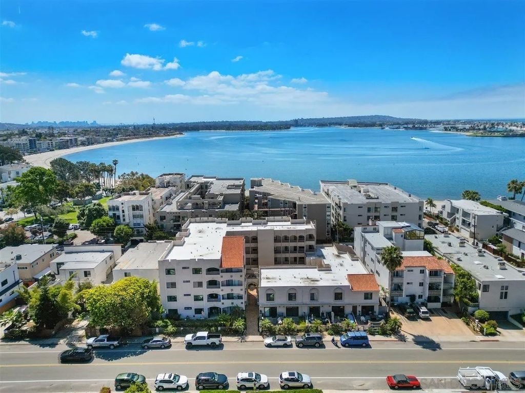 Photo of 1225 Pacific Beach Drive #2E, San Diego, CA 92109 (MLS # 260008651)