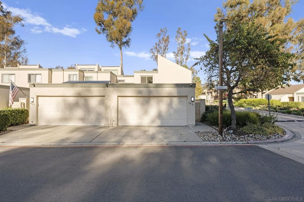 Photo of 9951 Caminito Chirmolla, San Diego, CA 92131 (MLS # 250044790)