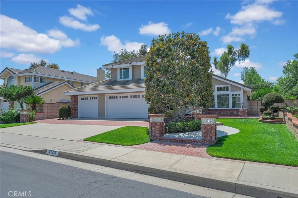21212 Valleyview Drive
