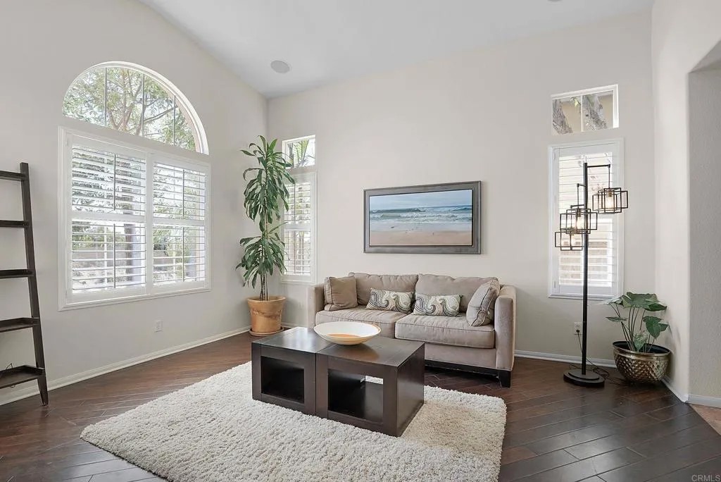 2217 Corte San Simeon