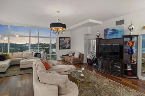 Tiny photo for 1080 Park Blvd #1802, San Diego, CA 92101 (MLS # 250040139)