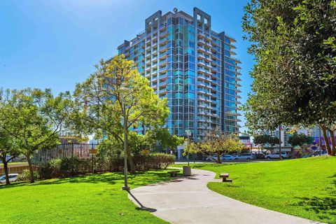 Tiny photo for 1080 Park Blvd #1802, San Diego, CA 92101 (MLS # 250040139)