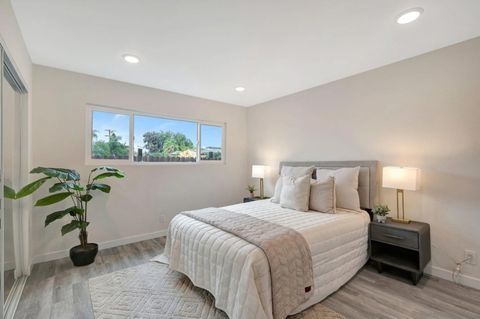Tiny photo for 3943 Nereis Dr, La Mesa, CA 91941 (MLS # 250042624)
