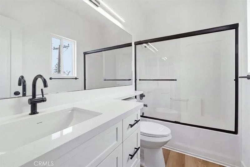 511 N Lark Ellen H