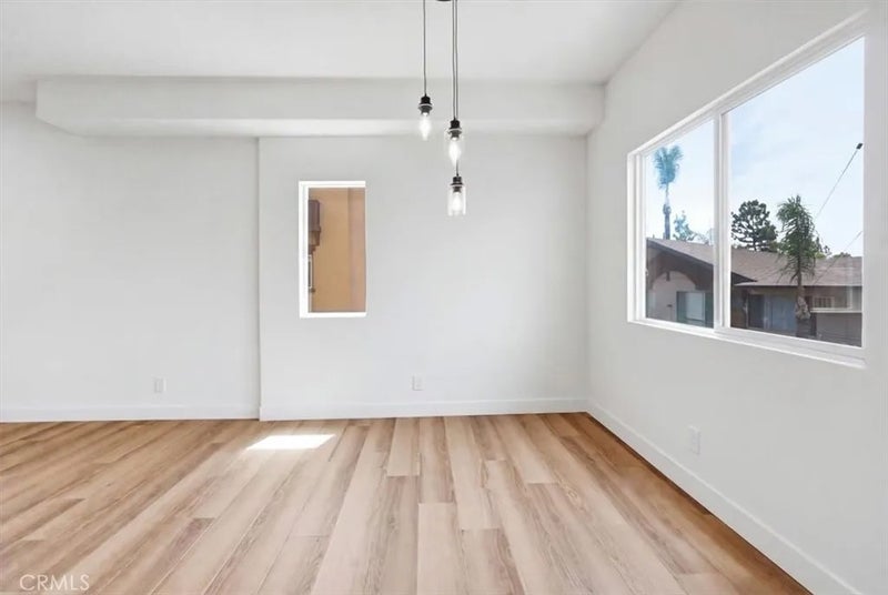 511 N Lark Ellen H