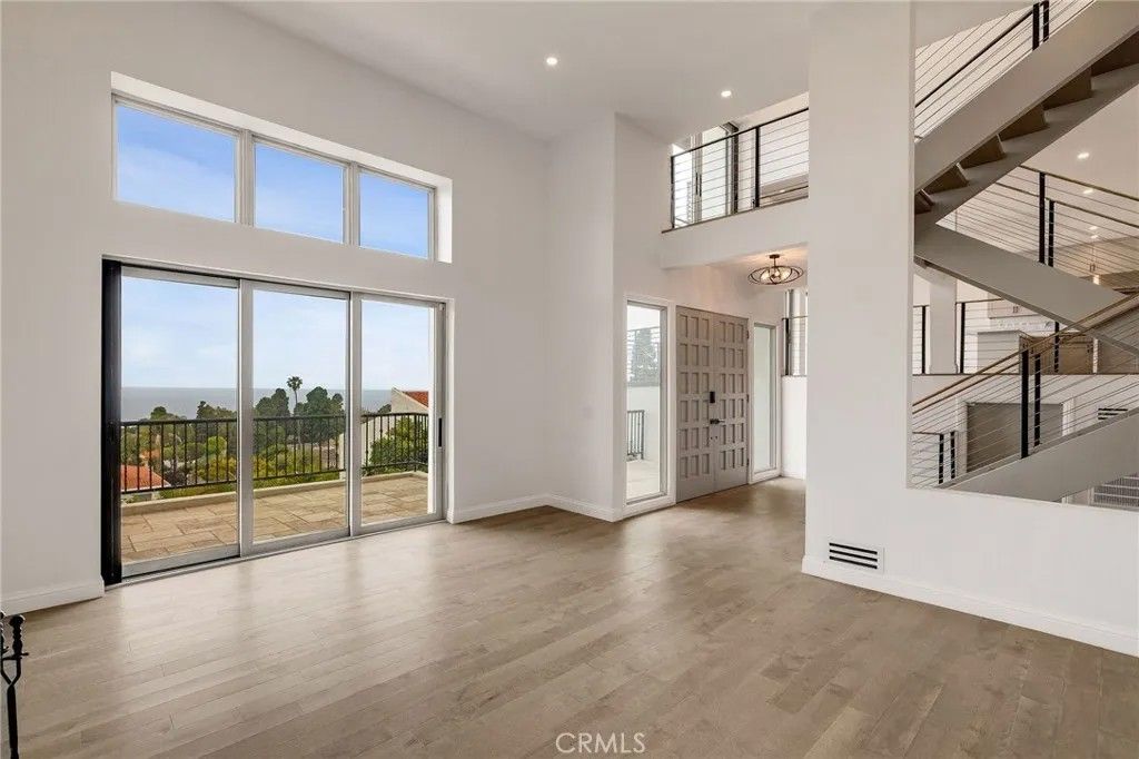 Photo of 1253 Via Landeta, Palos Verdes Estates, CA 90274 (MLS # PV25239241)