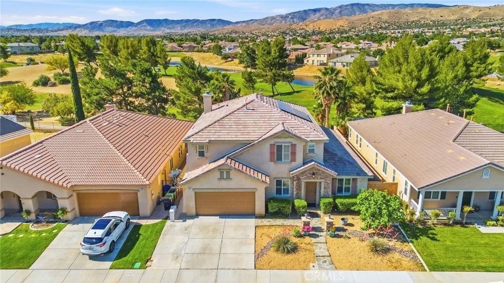 3548 Tournament Drive