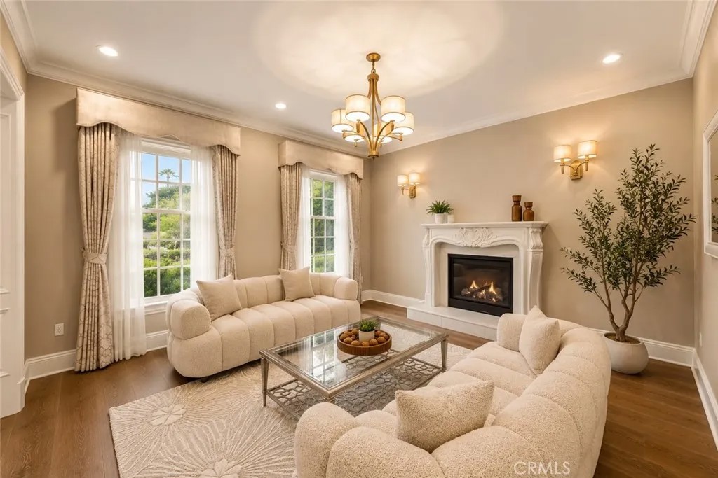 827 Murietta Drive