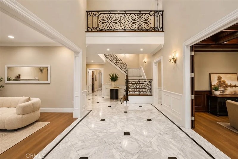827 Murietta Drive