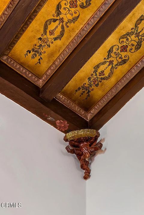 Tiny photo for 262 S San Rafael Avenue, Pasadena, CA 91105 (MLS # P1-24790)