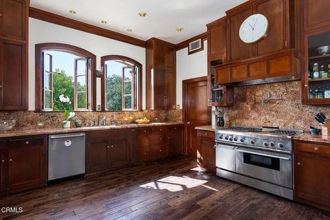 Tiny photo for 262 S San Rafael Avenue, Pasadena, CA 91105 (MLS # P1-24790)