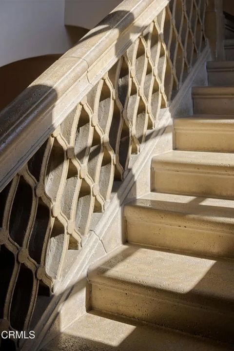 Tiny photo for 262 S San Rafael Avenue, Pasadena, CA 91105 (MLS # P1-24790)