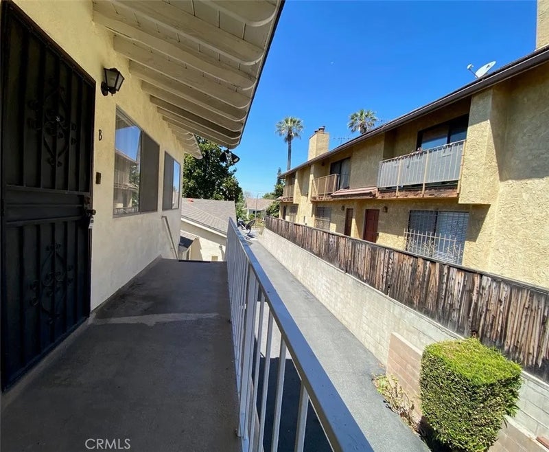320 N Stoneman Avenue