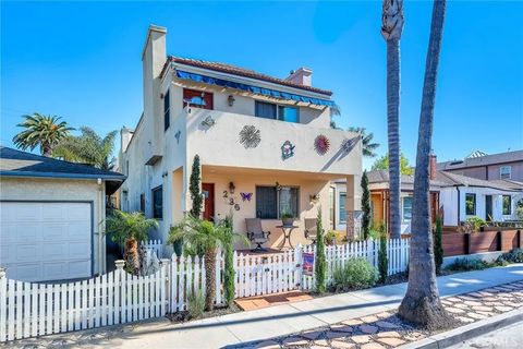 Photo of 236 8th St, Seal Beach, CA 90740 (MLS # PV26049883)