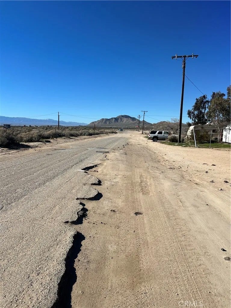 21012 Stoddard Wells