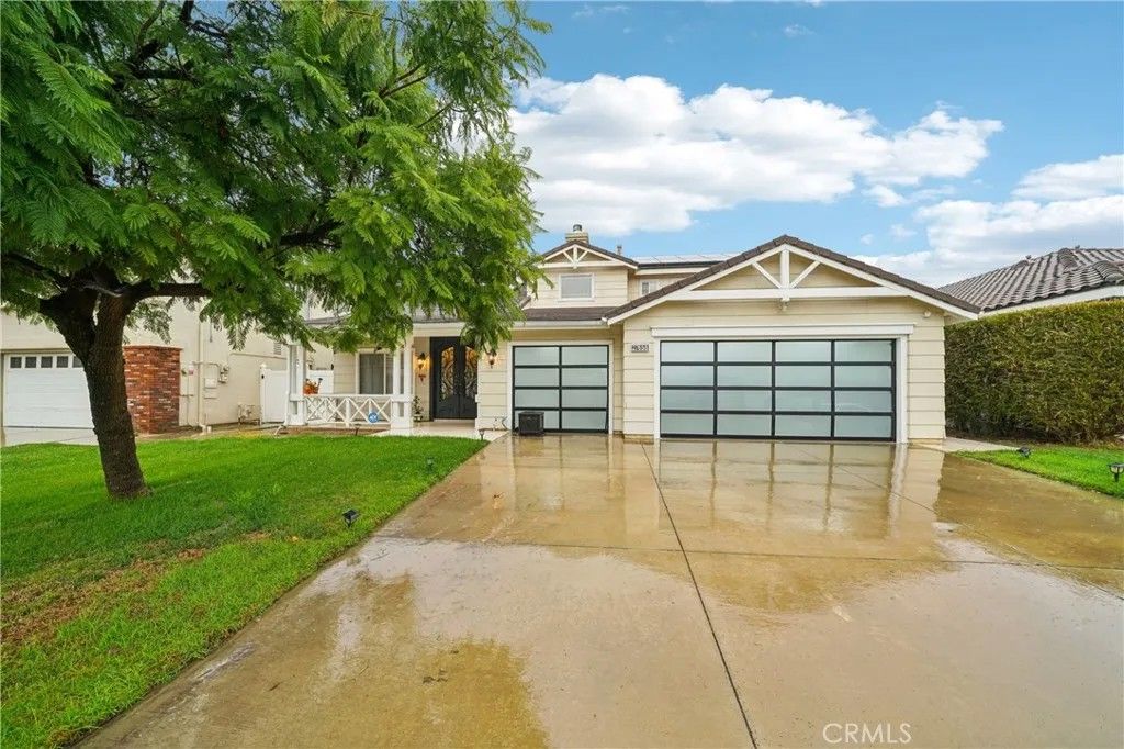 Photo of 27658 Trailhead Court, Corona, CA 92883 (MLS # PW25253628)