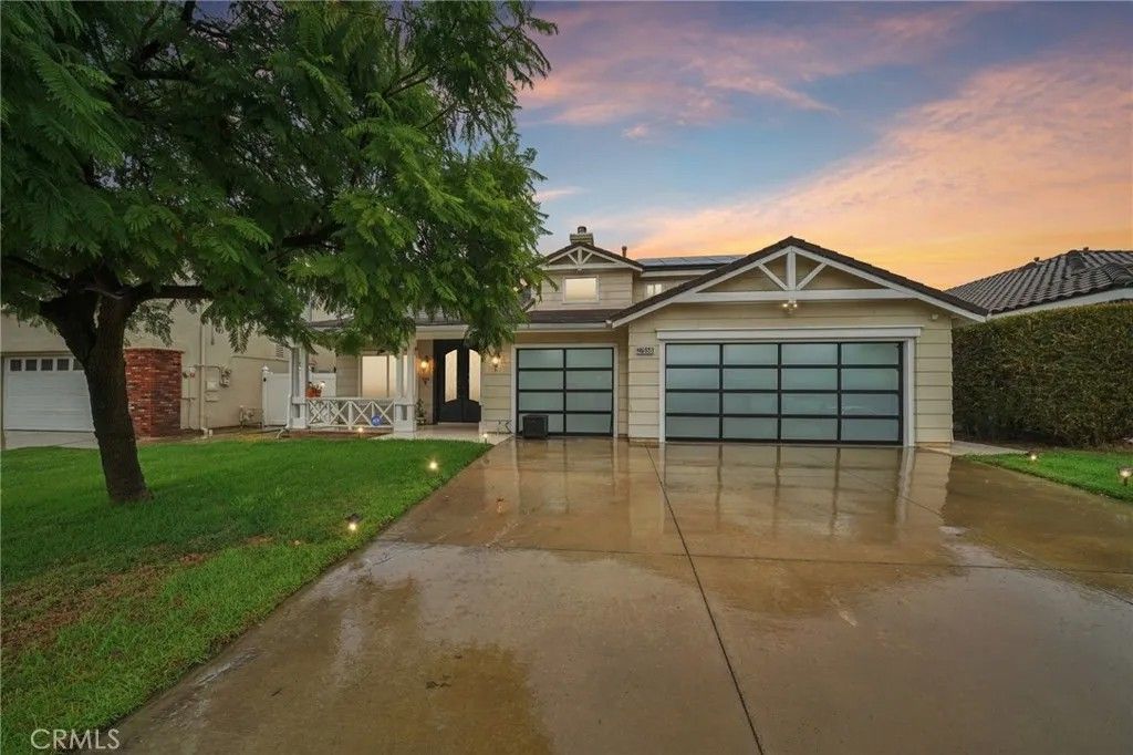 Photo of 27658 Trailhead Court, Corona, CA 92883 (MLS # PW25253628)