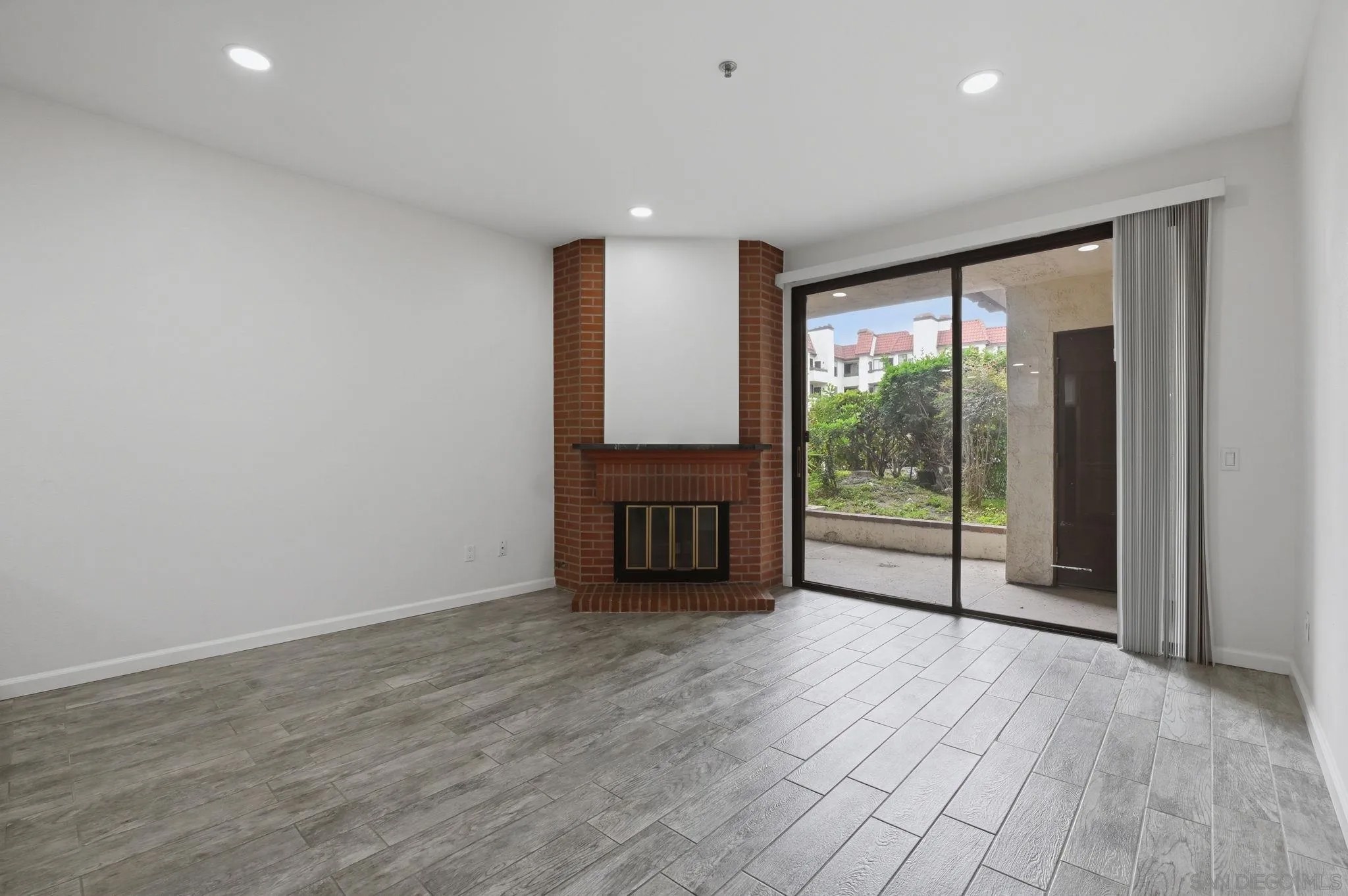 5845 Friars Rd 1110