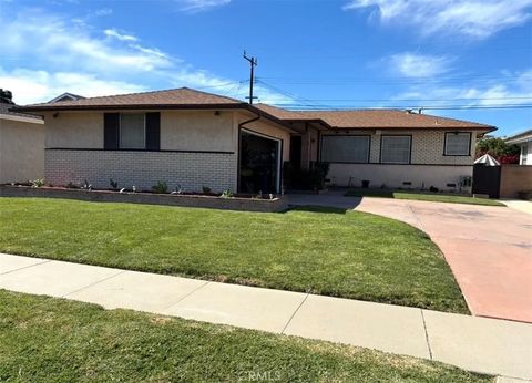 Photo of 13301 Arcturus Ave, Gardena, CA 90249 (MLS # PW26053821)