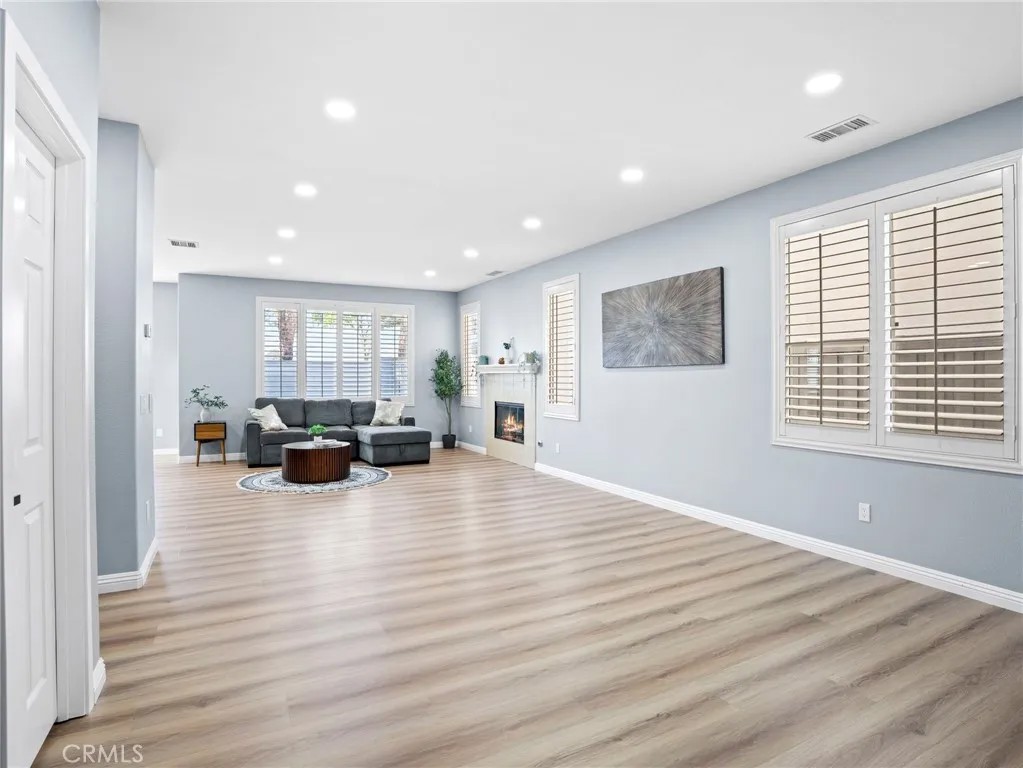 1428 Redwood St.