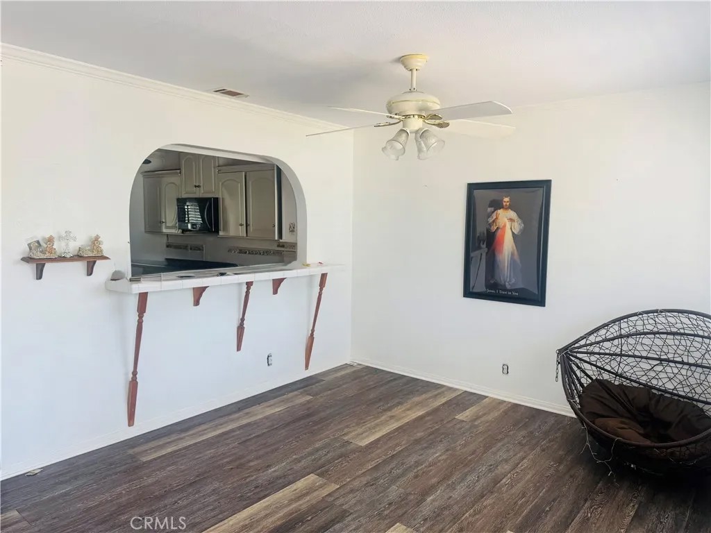 2614 Manhattan Beach