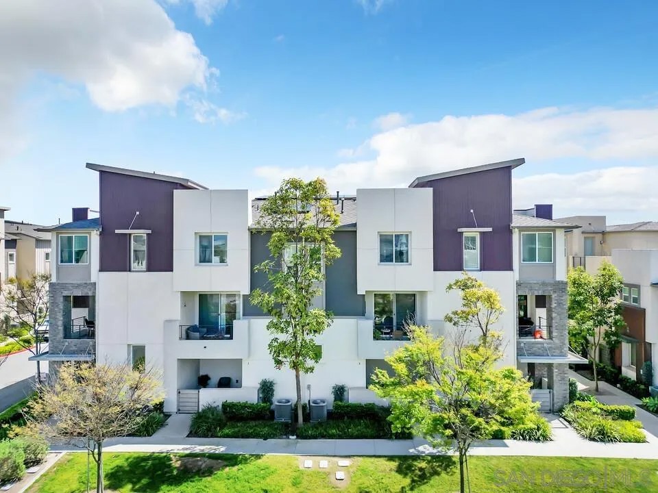 1842 Observation Way 3