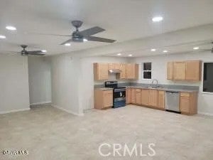 8313 Quezon