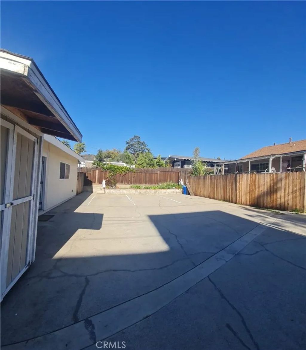 Photo of 5115 Mount Helena Avenue #1, Eagle Rock, CA 90041 (MLS # AR25275658)