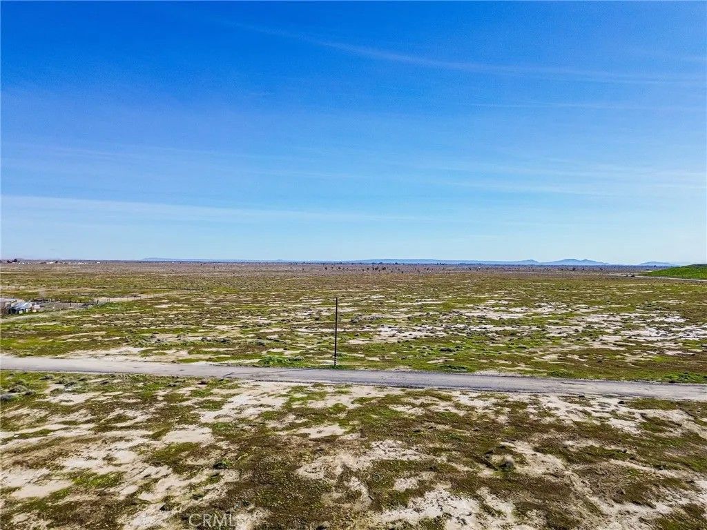 Photo of 47500 5th, Lancaster, CA 93535 (MLS # OC26024245)