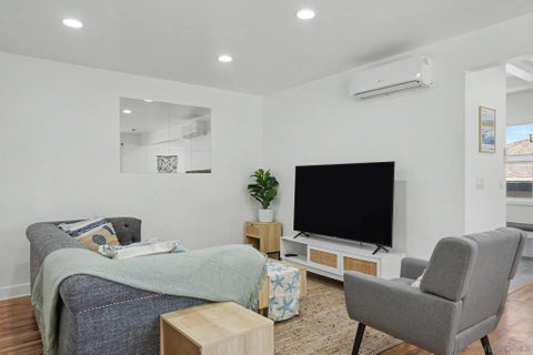 Tiny photo for 4637 Del Mar AVE, San Diego, CA 92107 (MLS # 260021976)