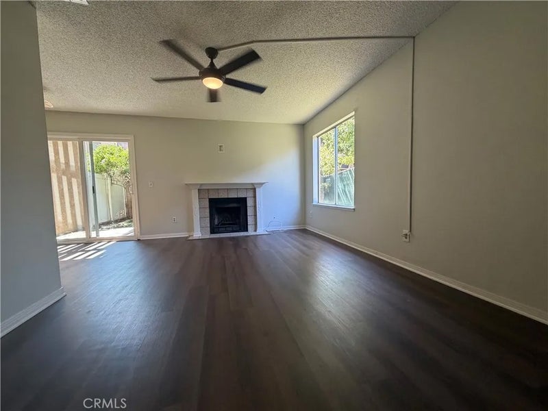 912 S Mountain Apt D