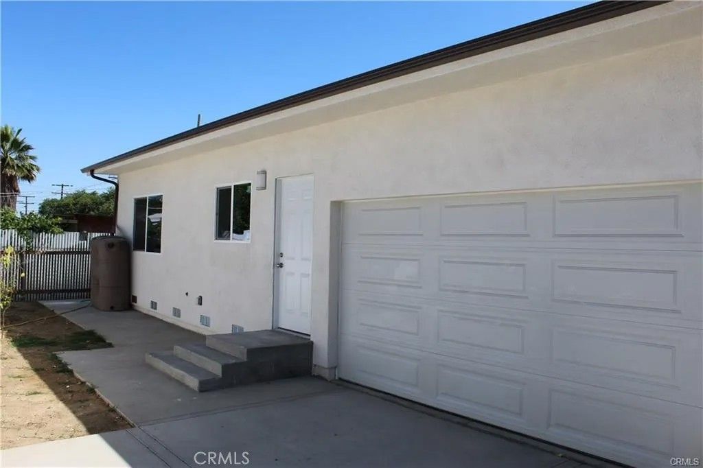 Photo of 10359 Telfair AVE, Pacoima, CA 91331 (MLS # SR26071072)