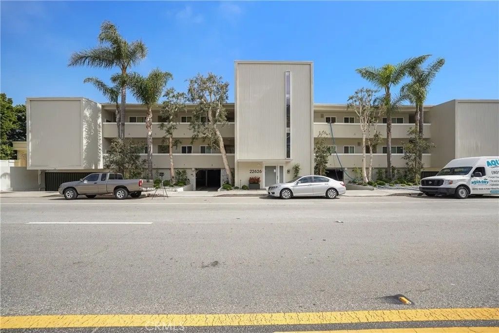 Photo of 22626 Pacific Coast Hwy, Malibu, CA 90265 (MLS # CV26012607)