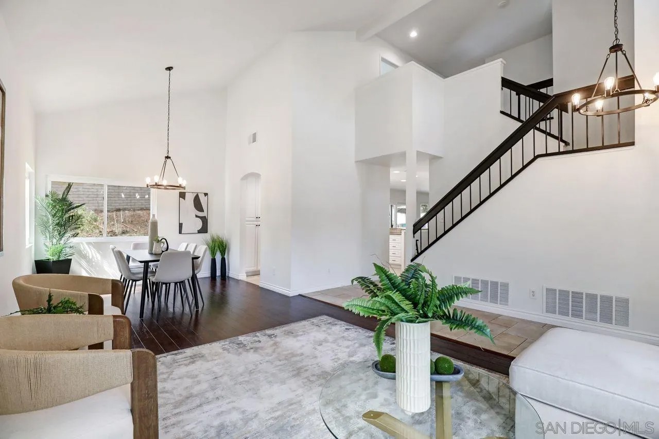 12709 Treeridge Ter