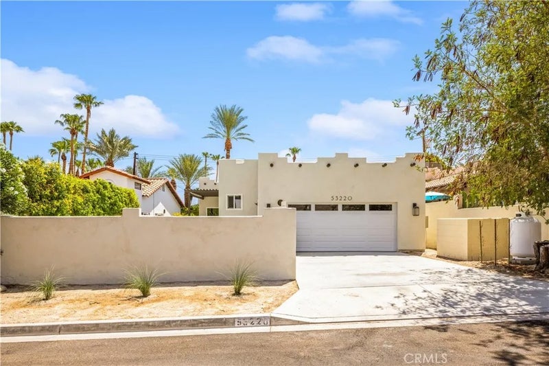 53220 Avenida Juarez