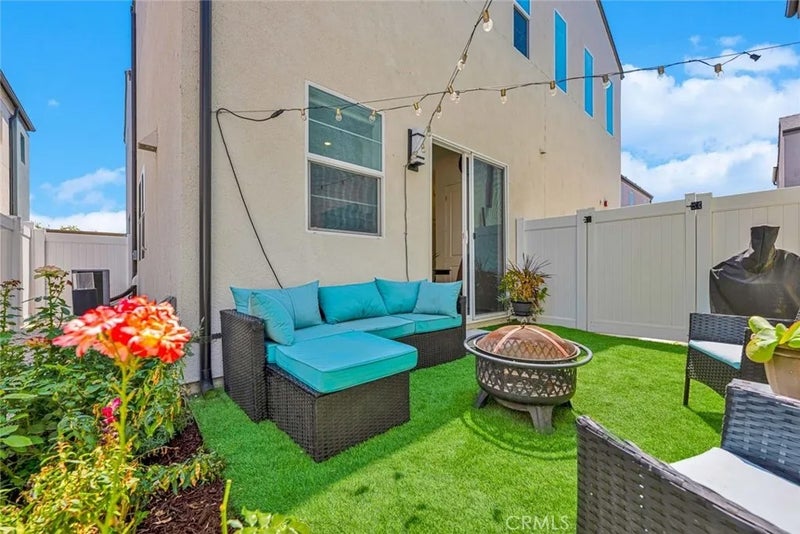 2412 E Encanto Paseo
