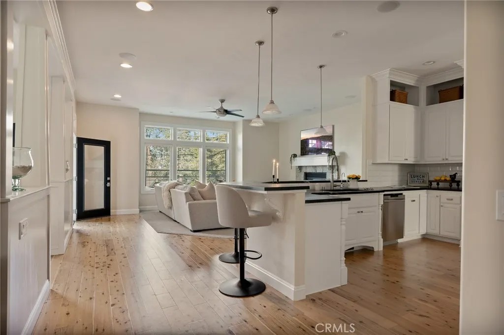 26385 Walnut Hills Drive