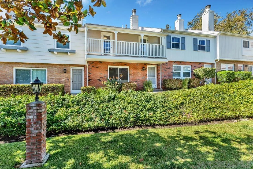 827 Del Mar Downs Rd E