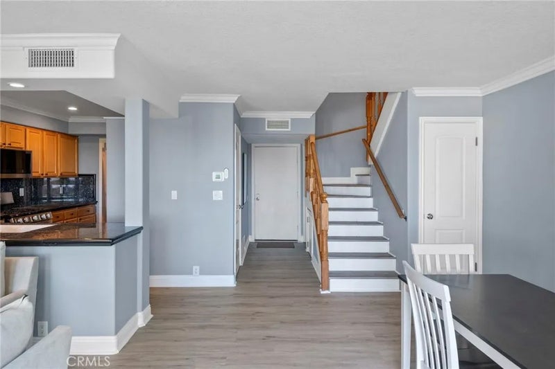 257 Avenida Adobe