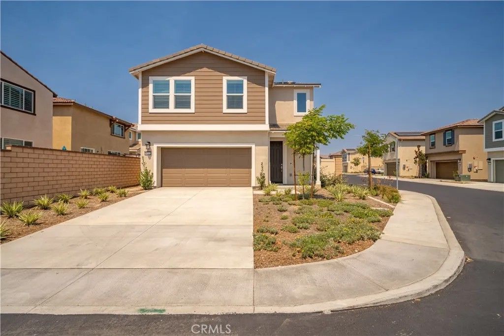 Photo of 30341 Wild Oat Street, Murrieta, CA 92563 (MLS # CV25183423)