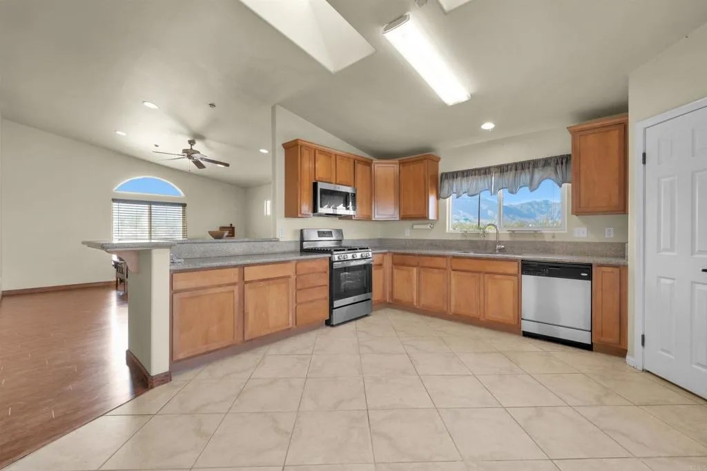 3568 Borrego Springs Rd