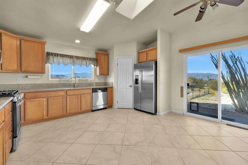 3568 Borrego Springs Rd