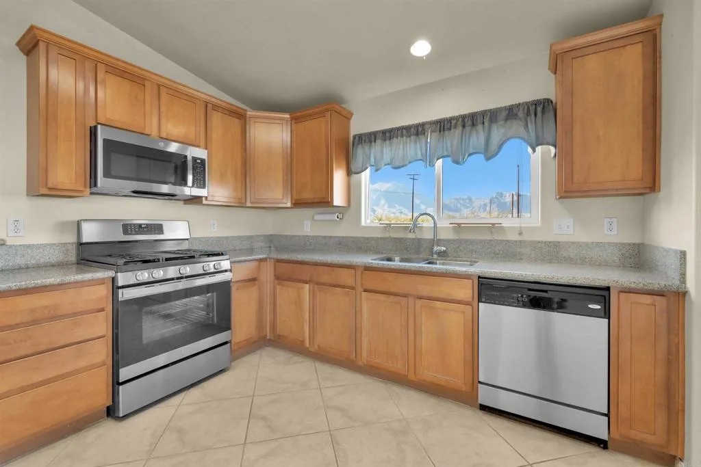 3568 Borrego Springs Rd