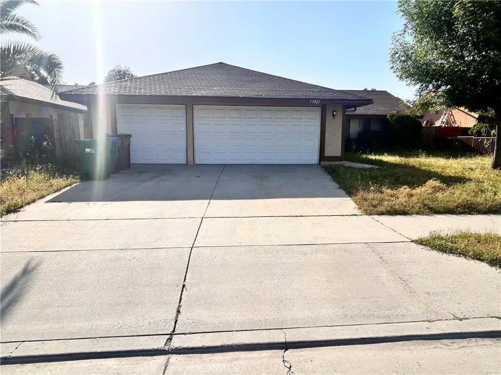 Photo of 13821 Ramsdell DR, Moreno Valley, CA 92553 (MLS # SW26153756)