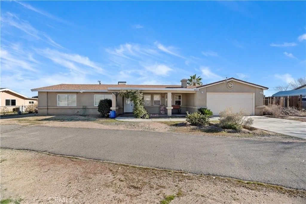 Photo of 14745 Manzano Rd, Victorville, CA 92392 (MLS # PW26012291)
