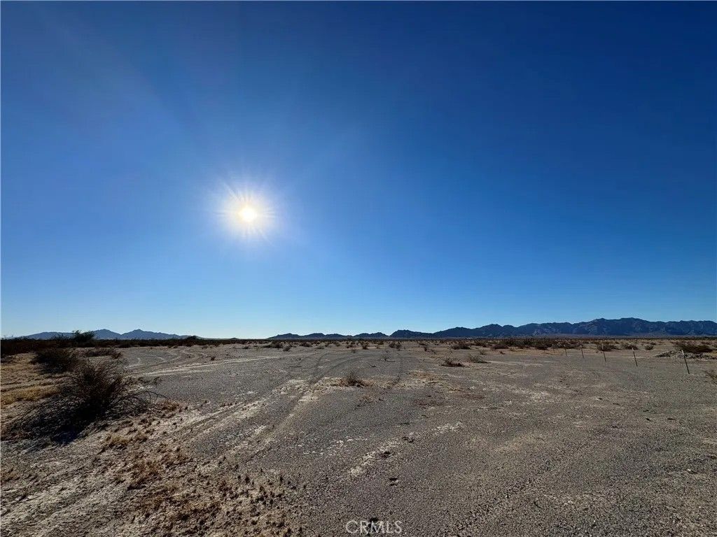 Photo of 0 Megin Ave, Blythe, CA 92225 (MLS # SW26096406)