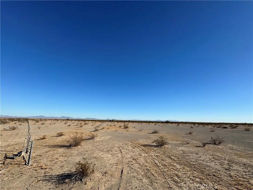 Photo of 0 Megin Ave, Blythe, CA 92225 (MLS # SW26096406)