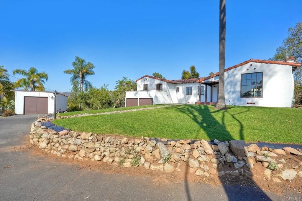 2305 Alta Vista Drive